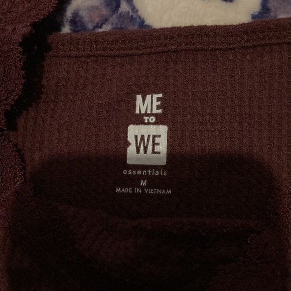 burgundy lace tank top - Picture 2 of 2